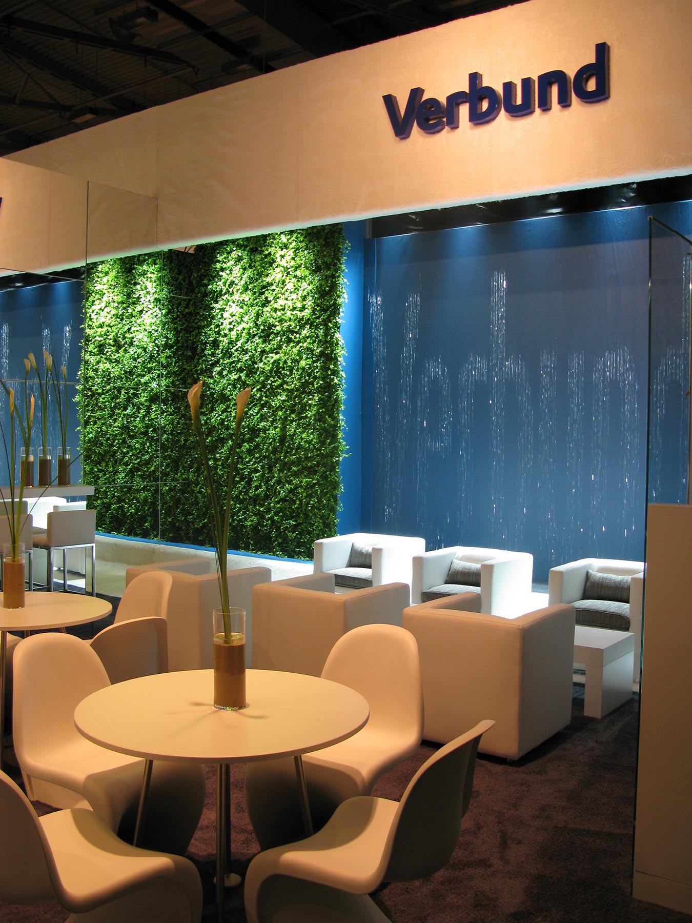 AQUASCRIPT HDT-8m-for-Milad-Tower-Tehran-01