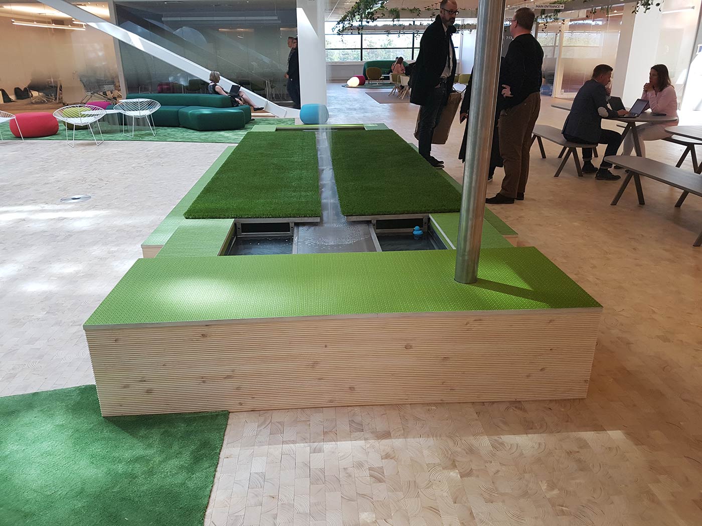 Aquascript HDT-5m-interactive-for-TELIASONERA-Sweden-01