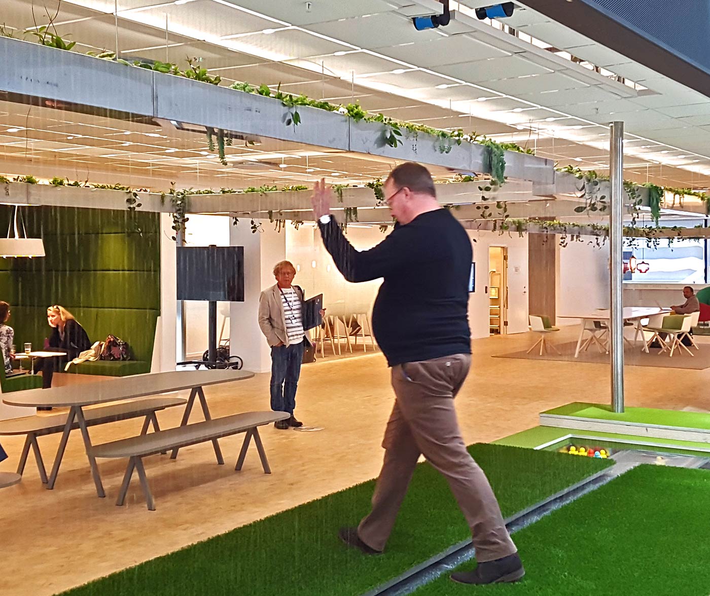 Aquascript HDT-5m-interactive-for-TELIASONERA-Sweden-02-1a